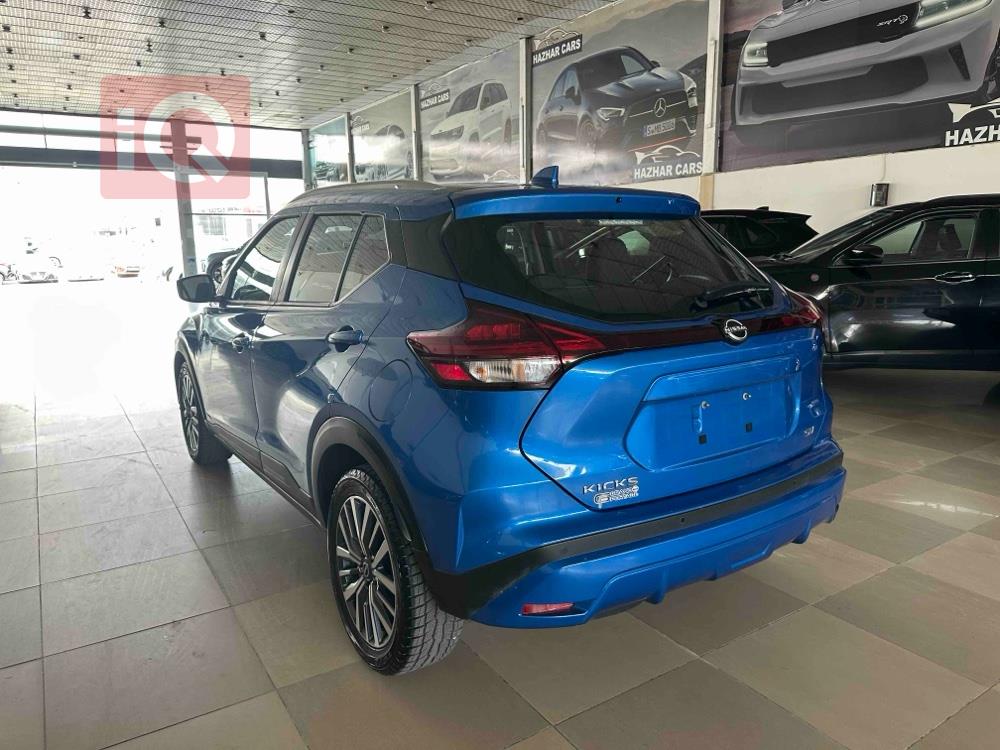Nissan Kicks